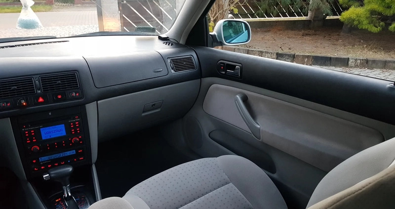 Volkswagen Golf cena 4300 przebieg: 270000, rok produkcji 1998 z Ustrzyki Dolne małe 106